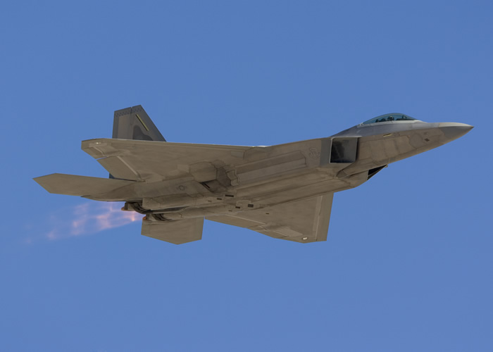 F22 In Flight Raptor