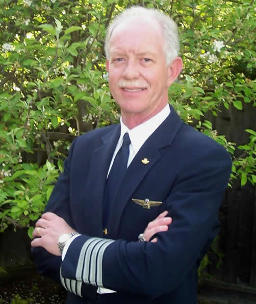 HERO CAPTAIN SULLY - PILOT OF US AIRWAYS FLIGHT 1549 - PILOT OF AN AIRBUS A320