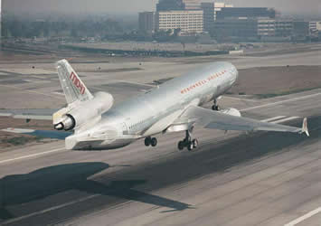 MD-11 Landing