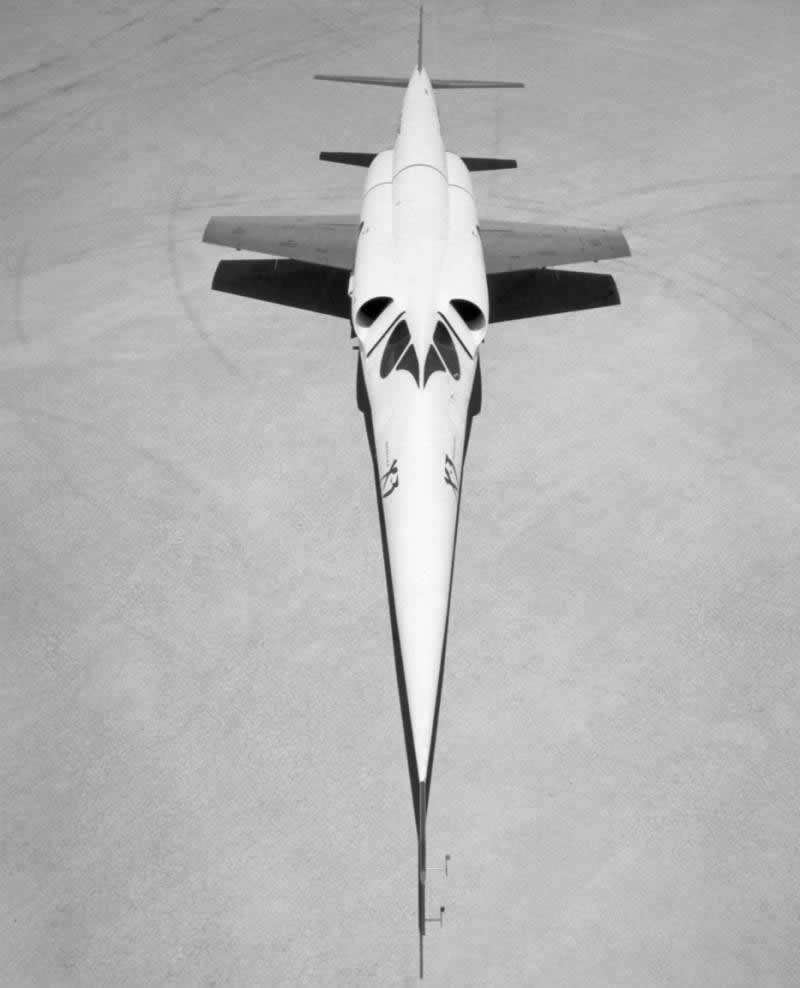 x-3 douglas jet in nasa colors