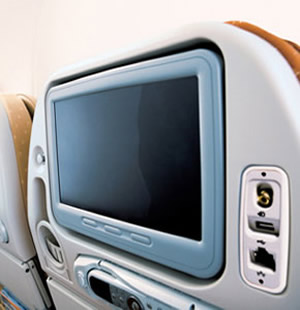 singapore airlines power ports on the back of seats for mp3 players and laptops