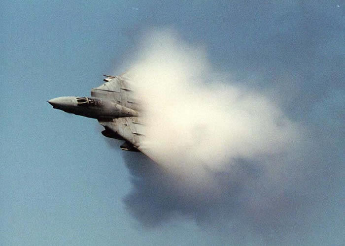 f14 hits sound barrier