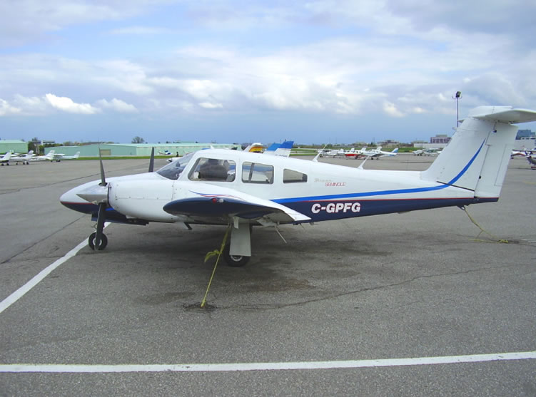 Piper Seminole PA44