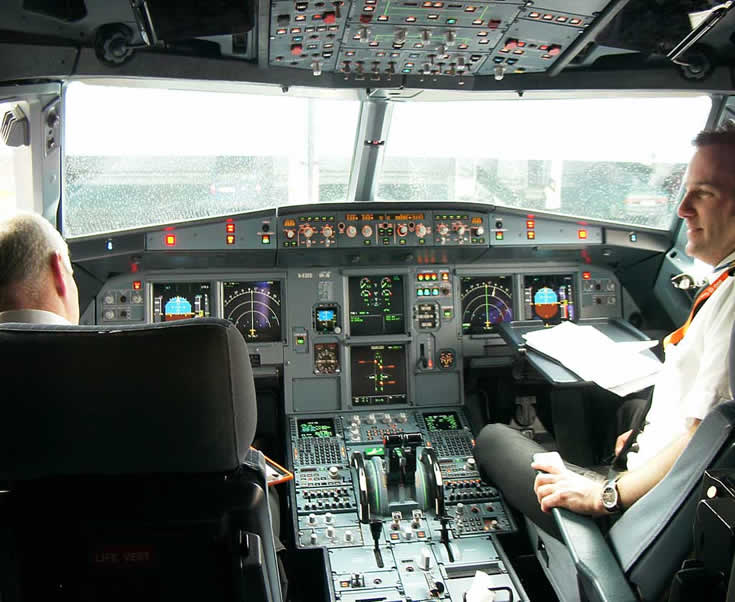 airbus a319 cockpit