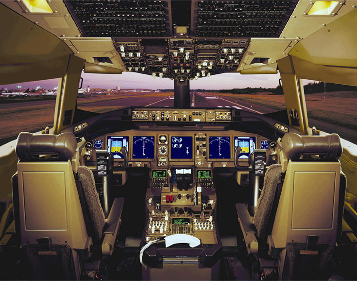 boeing 737 cockpit photo