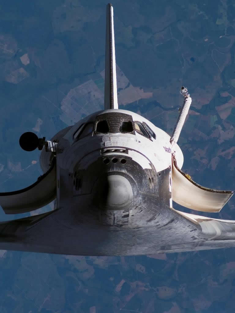 space shuttle in zero gravity orbit