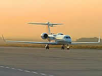 gulfstream business jet aviation